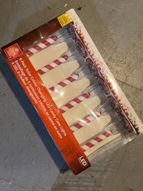 Solar-Powered LED Candy Cane Path Lights - Red & White (6-Pack)